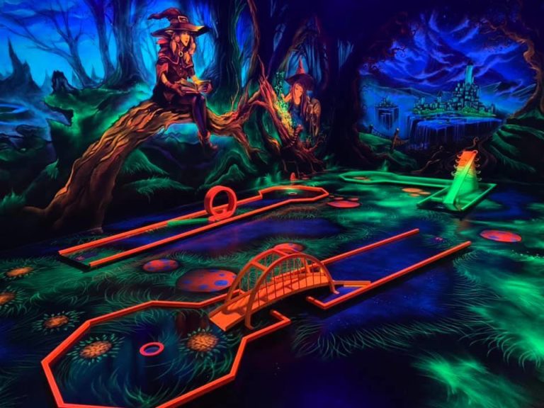 4D Minigolf in Kiel Indooraktivitäten in Kiel